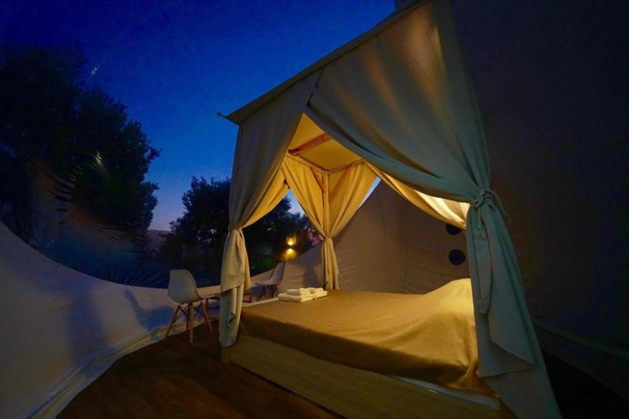 Hotel Bubble Tent Nea Moudania Exterior foto